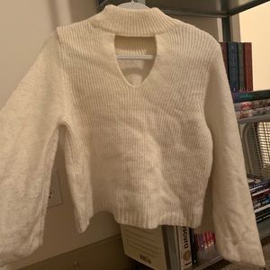 Cream Wide-Sleeved Sweater